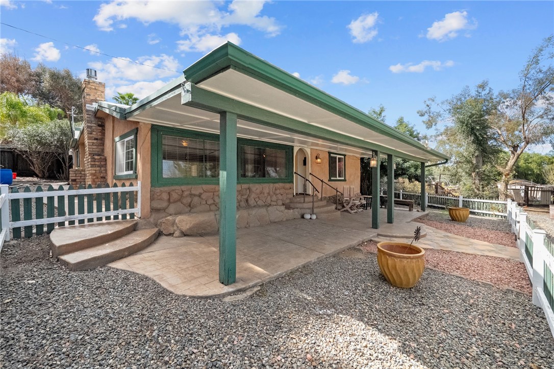 33120 Deeble Entrance Street