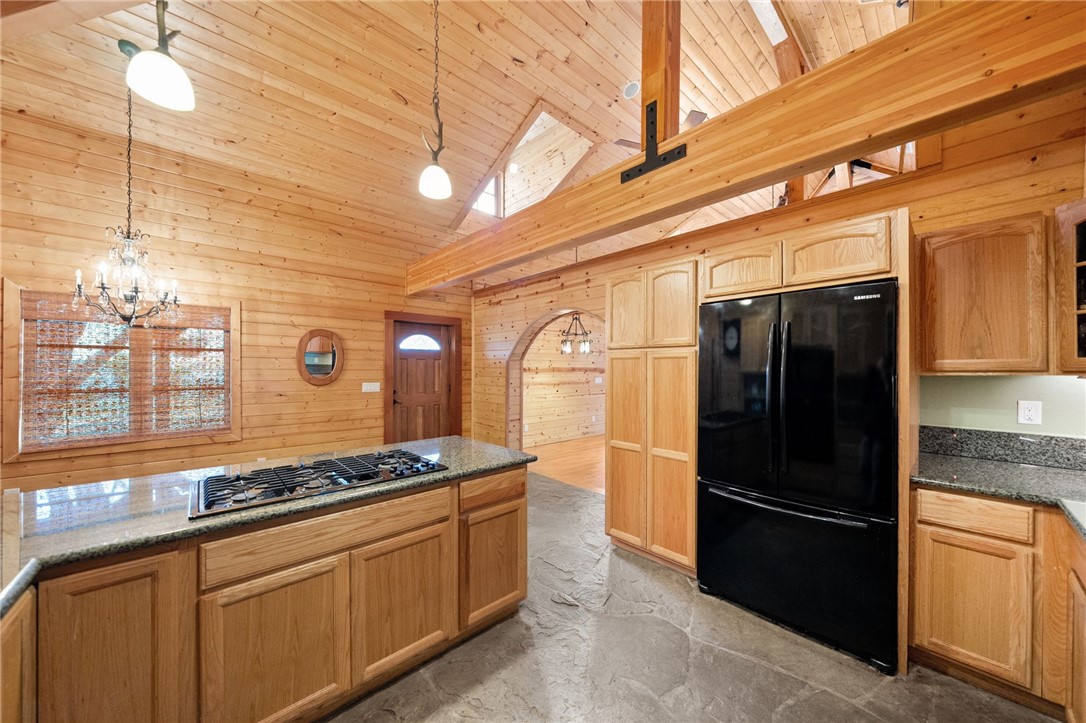 33120 Deeble Entrance Street