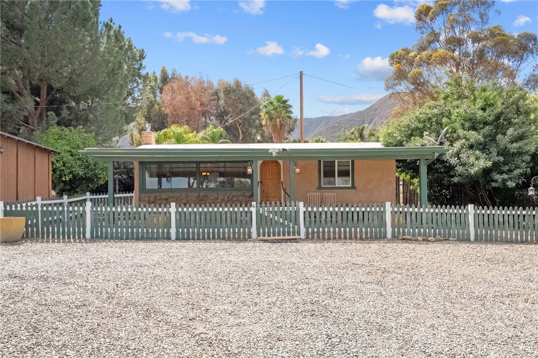 33120 Deeble Entrance Street