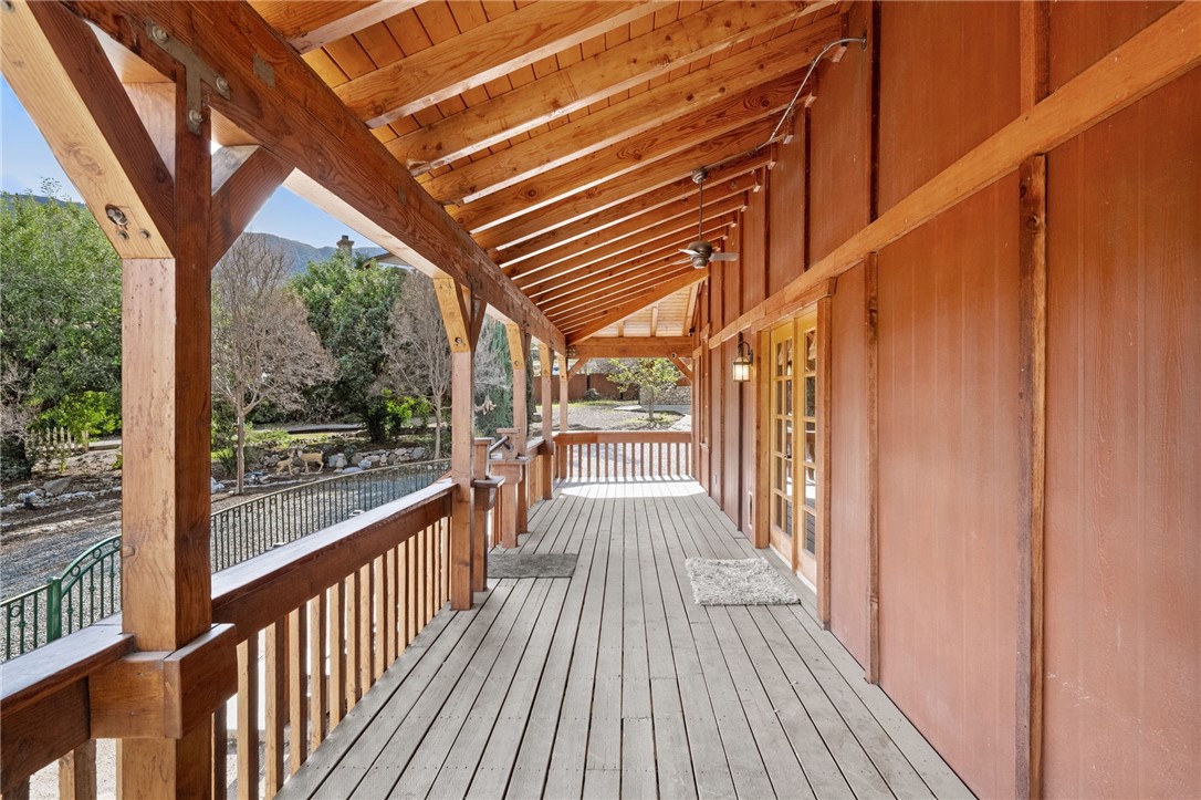 33120 Deeble Entrance Street