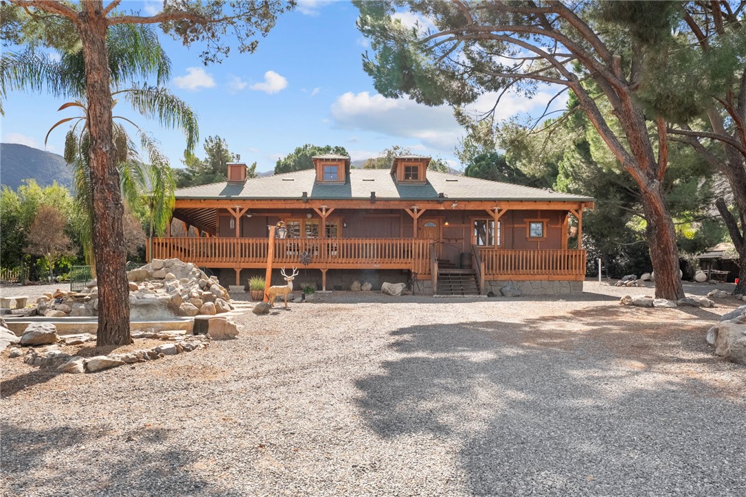 33120 Deeble Entrance Street