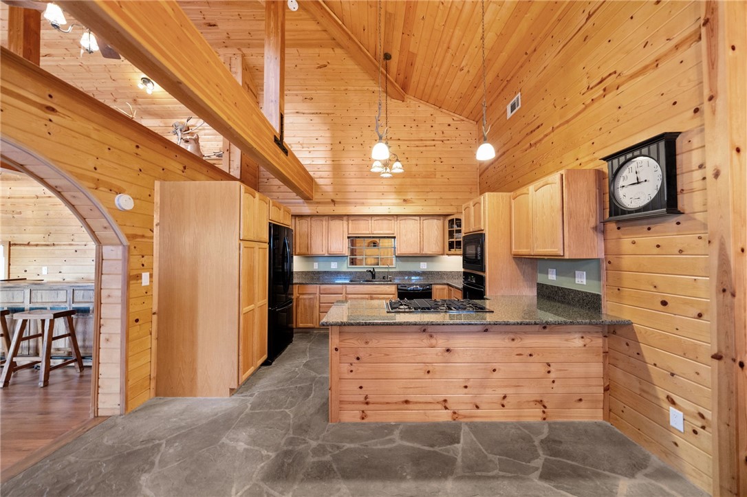 33120 Deeble Entrance Street