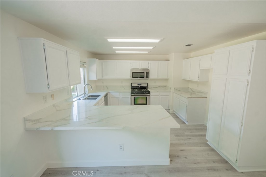 23655 Pepperleaf Street