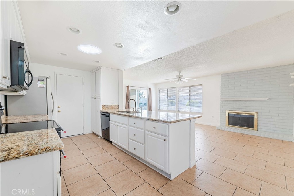 28373 Sun City Boulevard