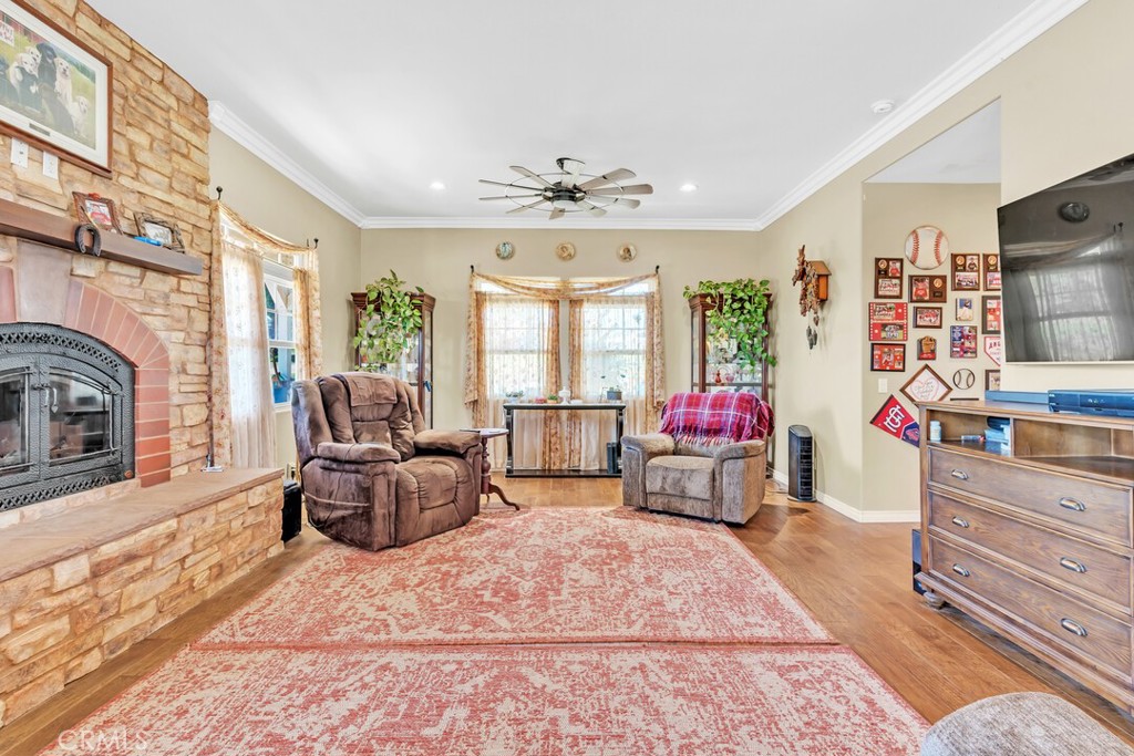 26600 Pradera Lane