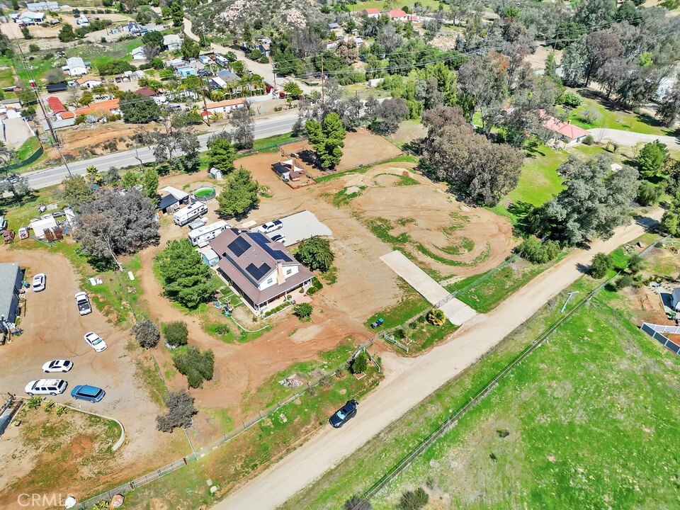26600 Pradera Lane