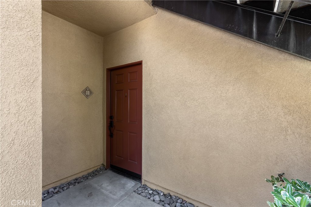 41410 Juniper Street 1111