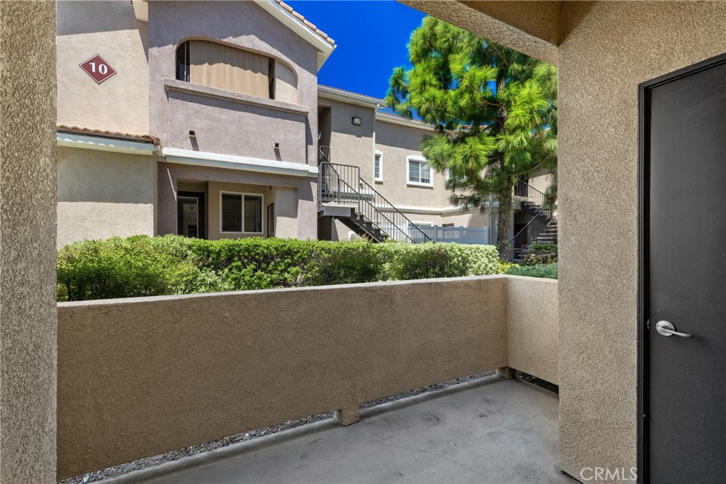 41410 Juniper Street 1111