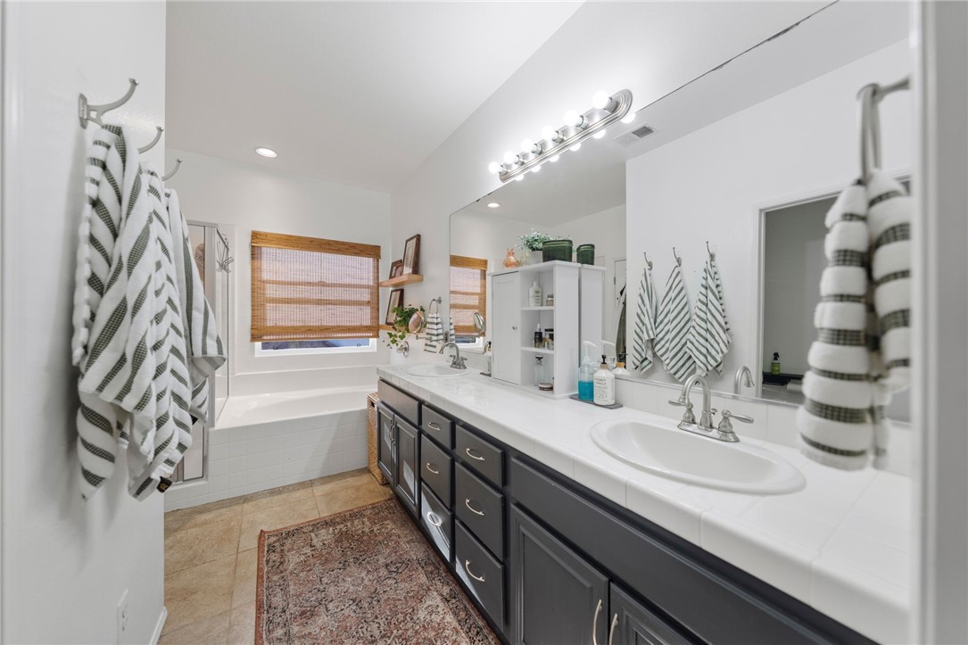 1123 Ticonderoga Lane