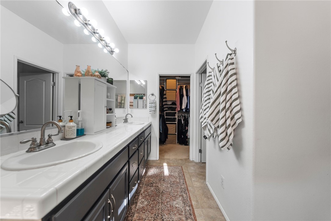 1123 Ticonderoga Lane