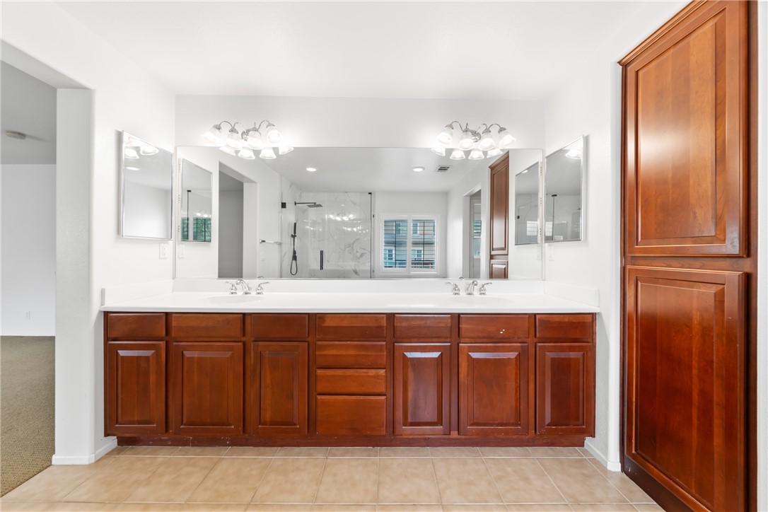 28638 Queensland Drive