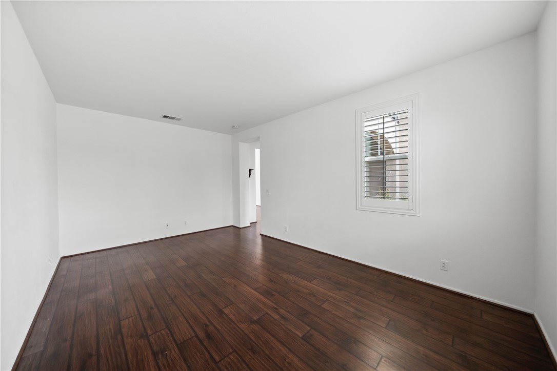 28638 Queensland Drive