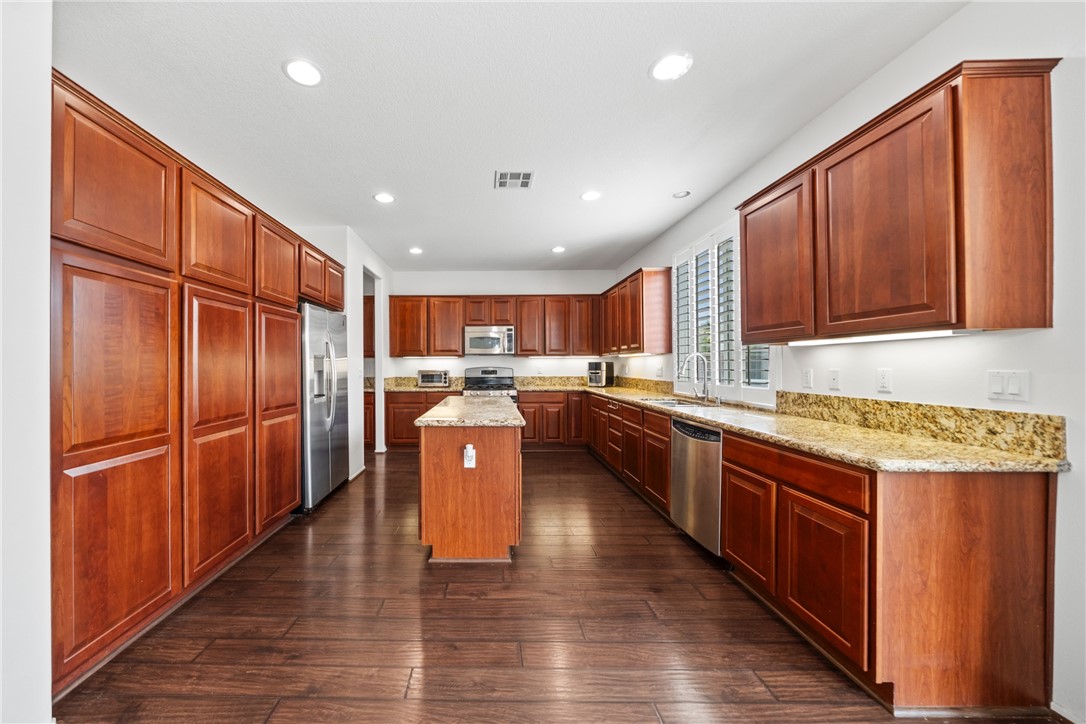 28638 Queensland Drive