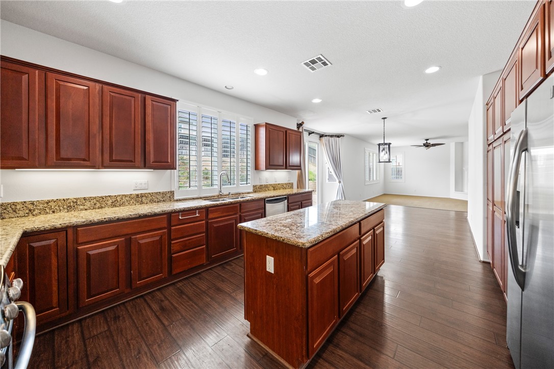 28638 Queensland Drive