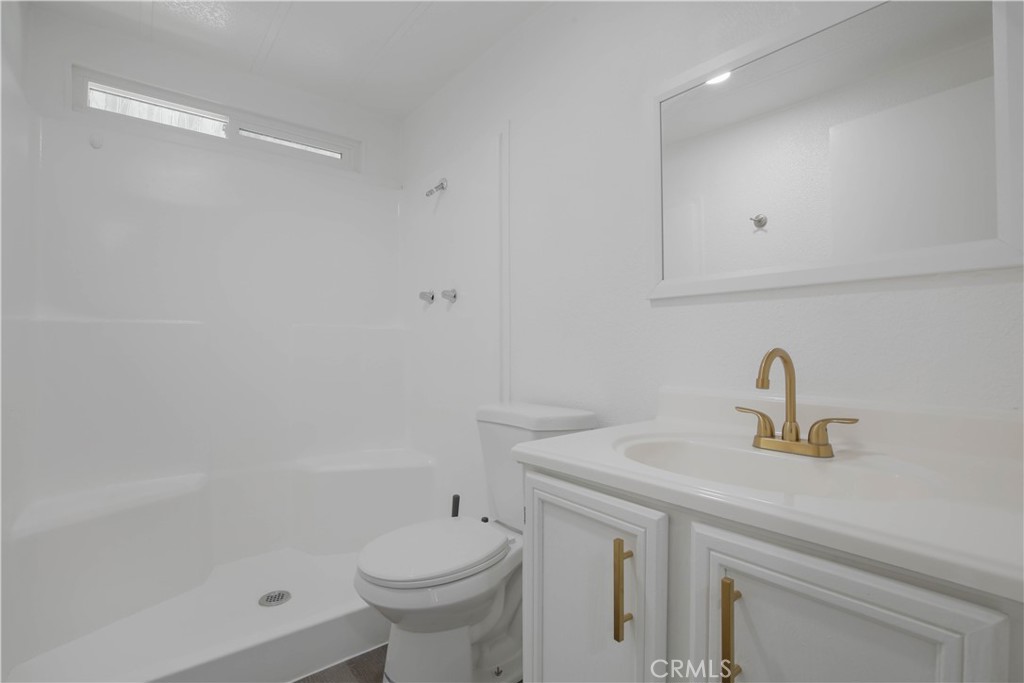 45521 State Highway 74 19