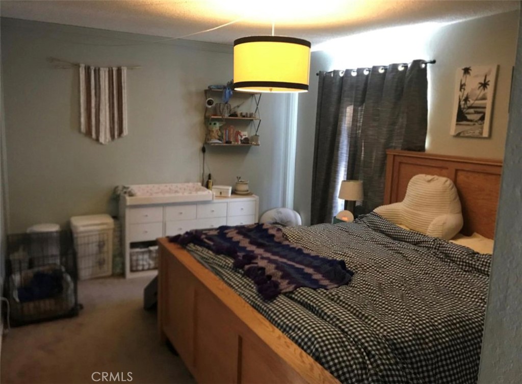 2100 W Palmyra Avenue 43