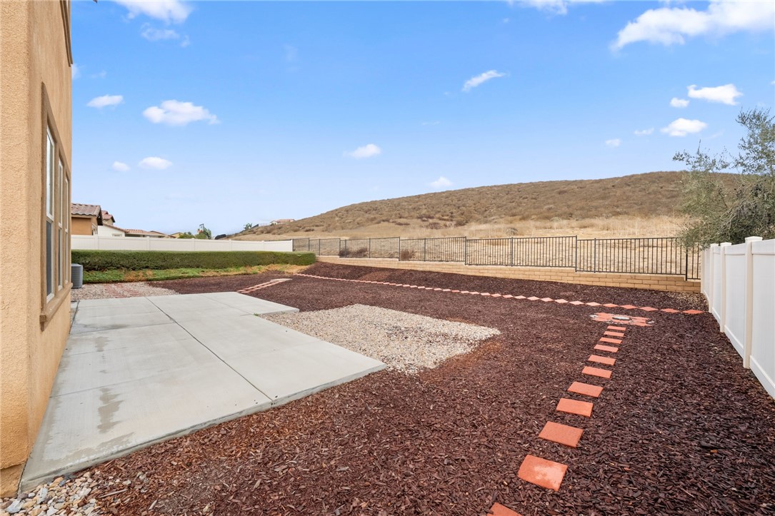 35712 Ginger Tree Drive