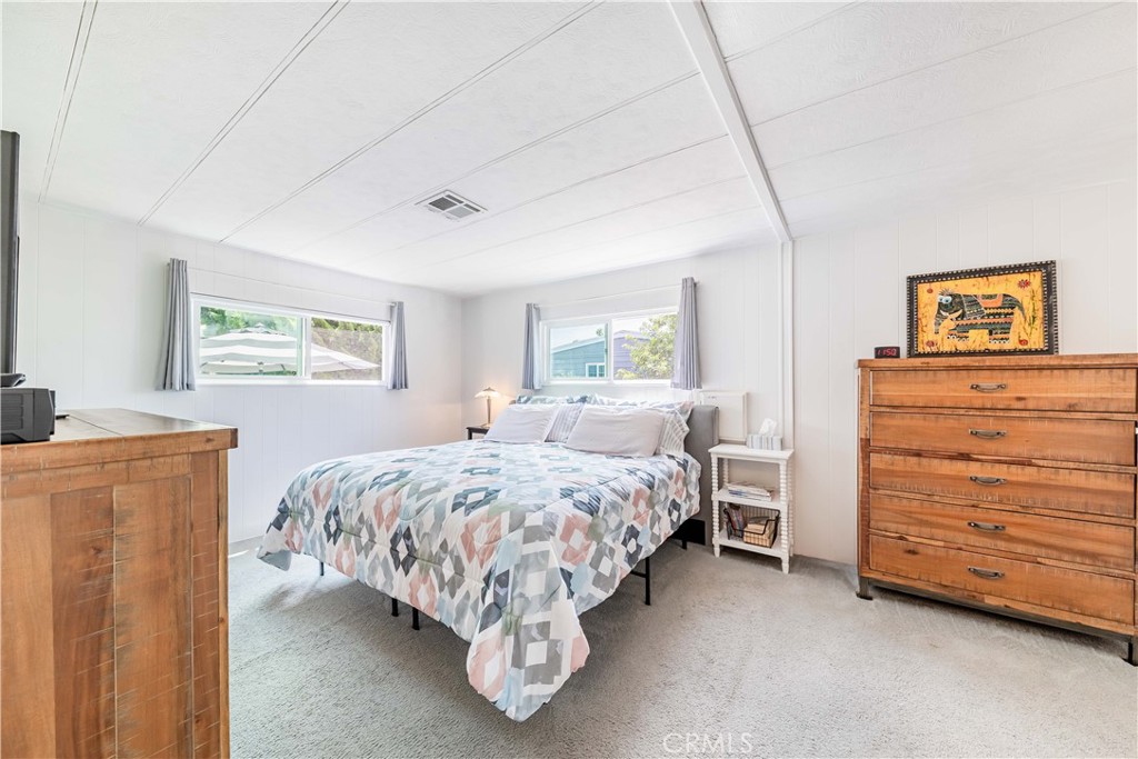 200 N El Camino Real 67