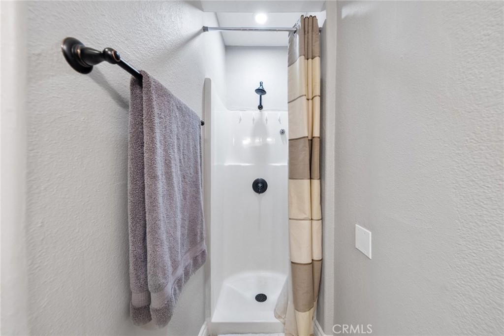 40493 Calle Katerine