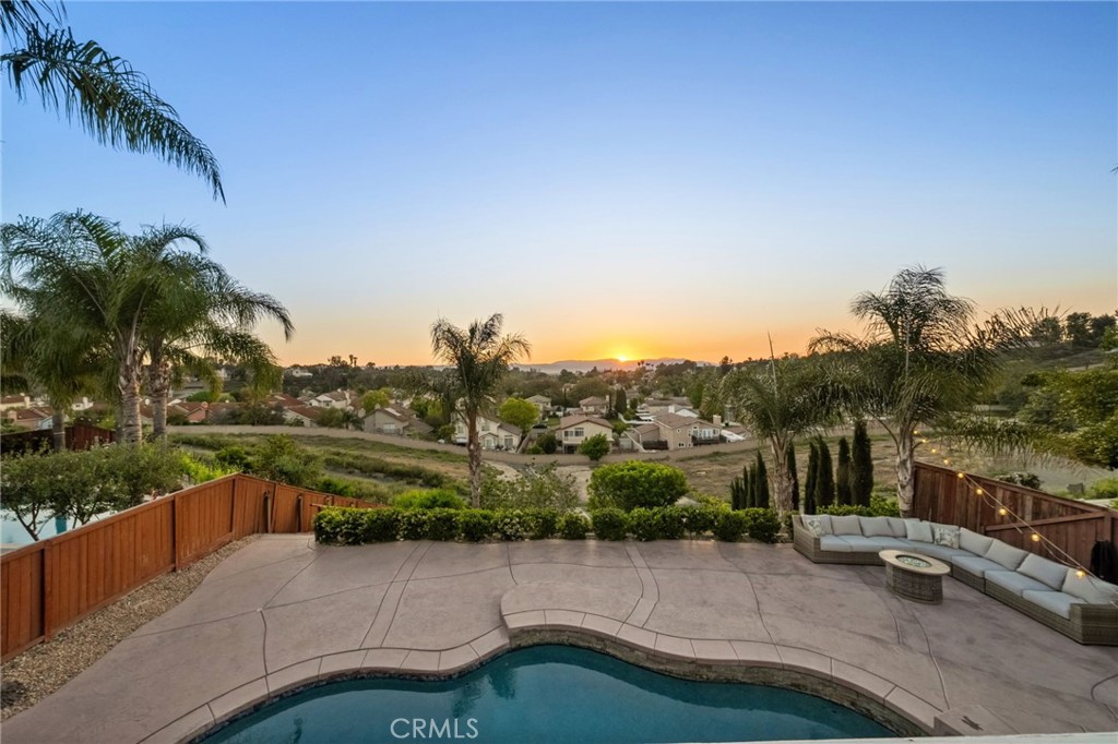 40493 Calle Katerine