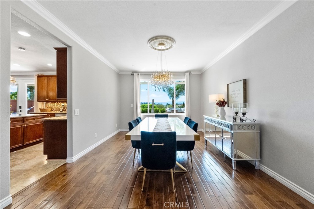 40493 Calle Katerine