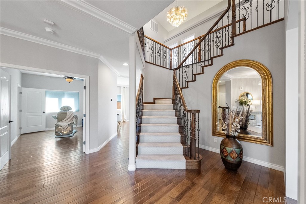 40493 Calle Katerine