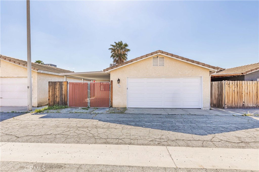 332 Myrl Place