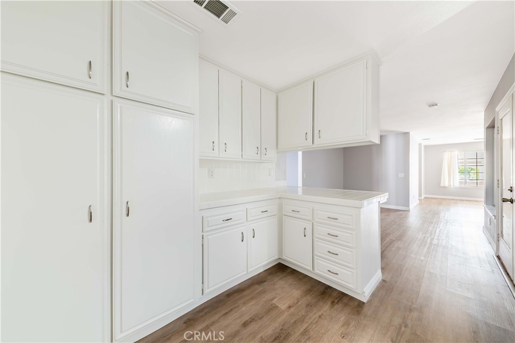 332 Myrl Place