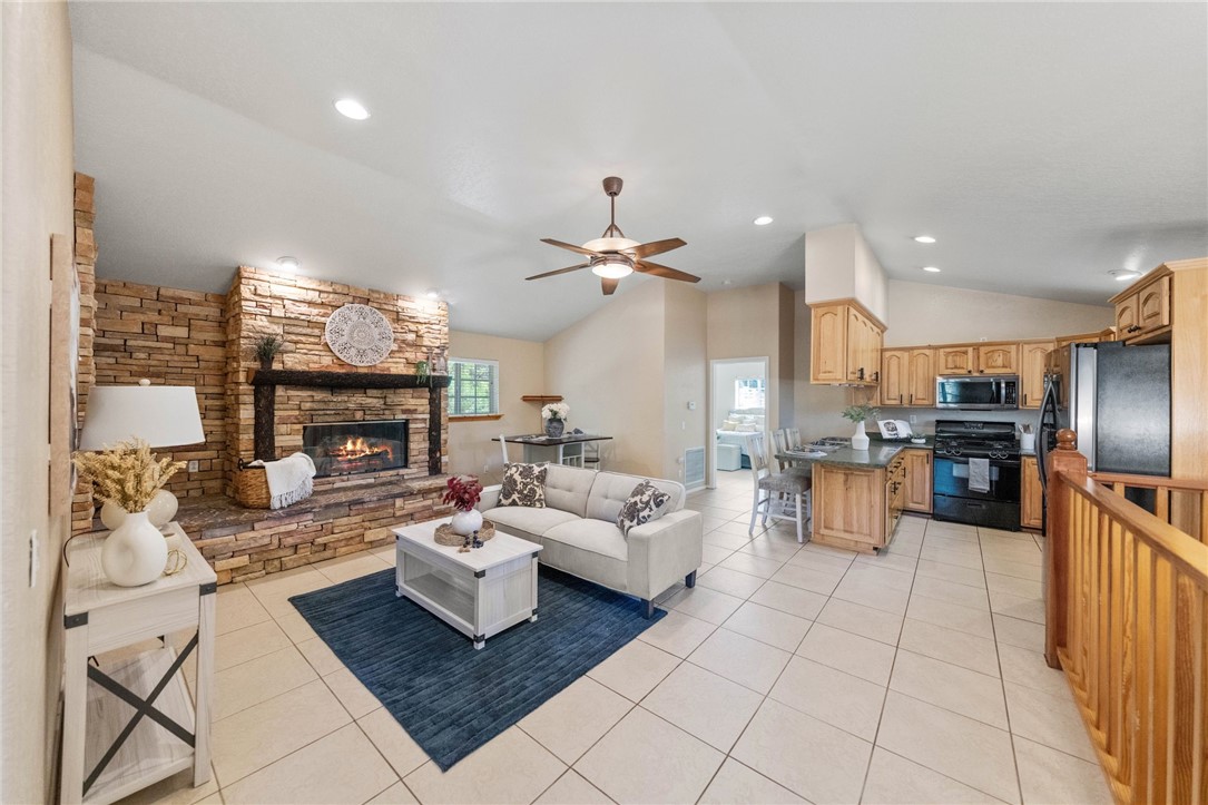 41225 Hacienda Drive