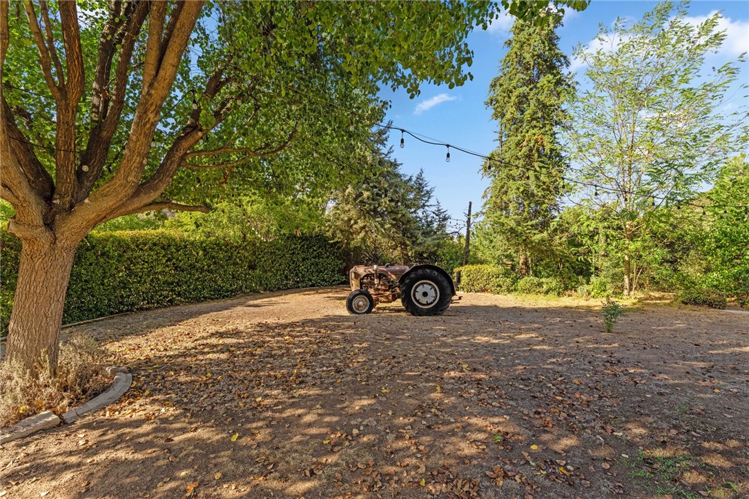 41225 Hacienda Drive