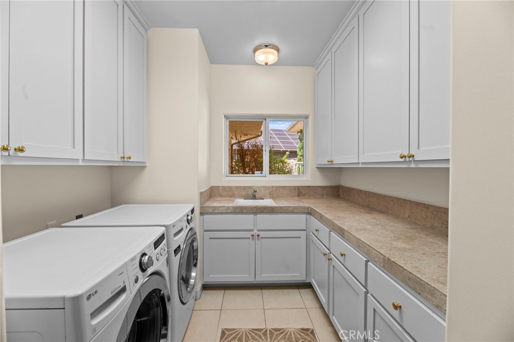 43845 Calle De Velardo