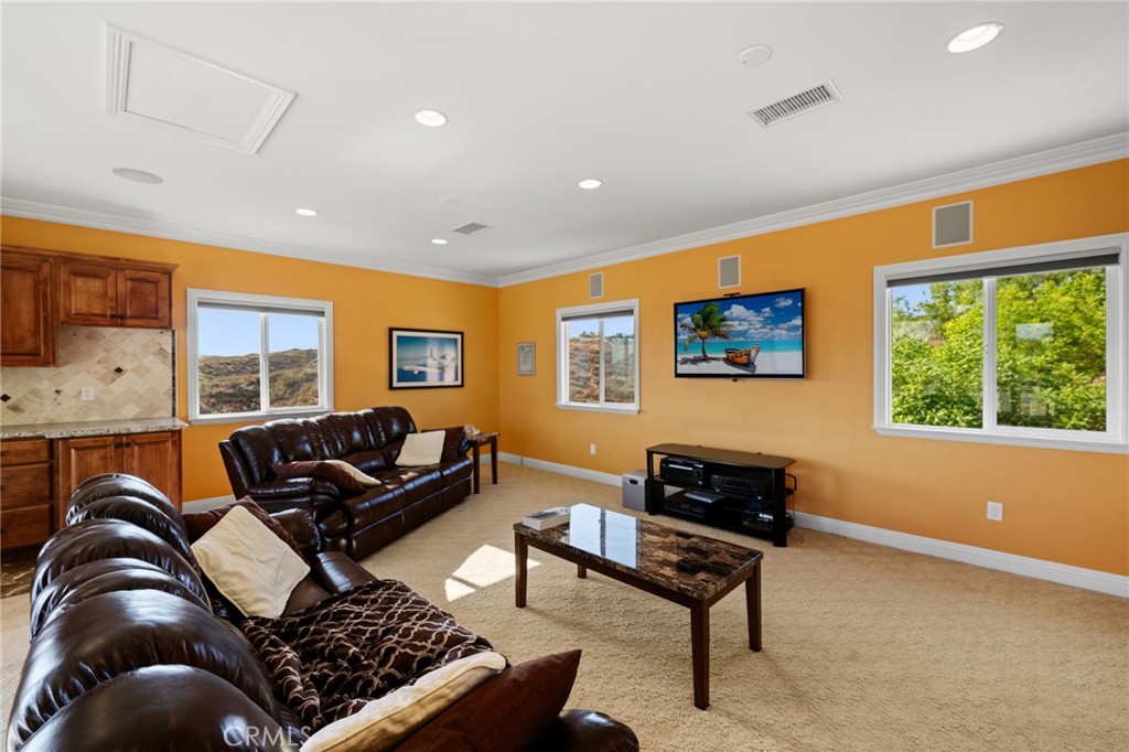 43845 Calle De Velardo