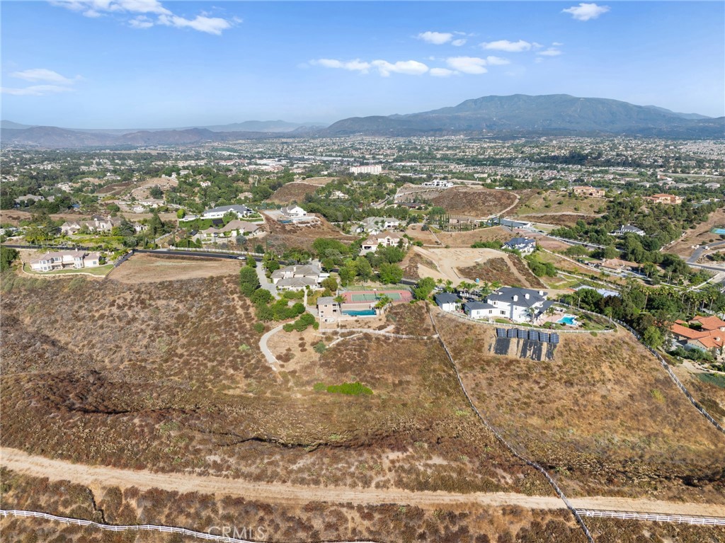 43845 Calle De Velardo
