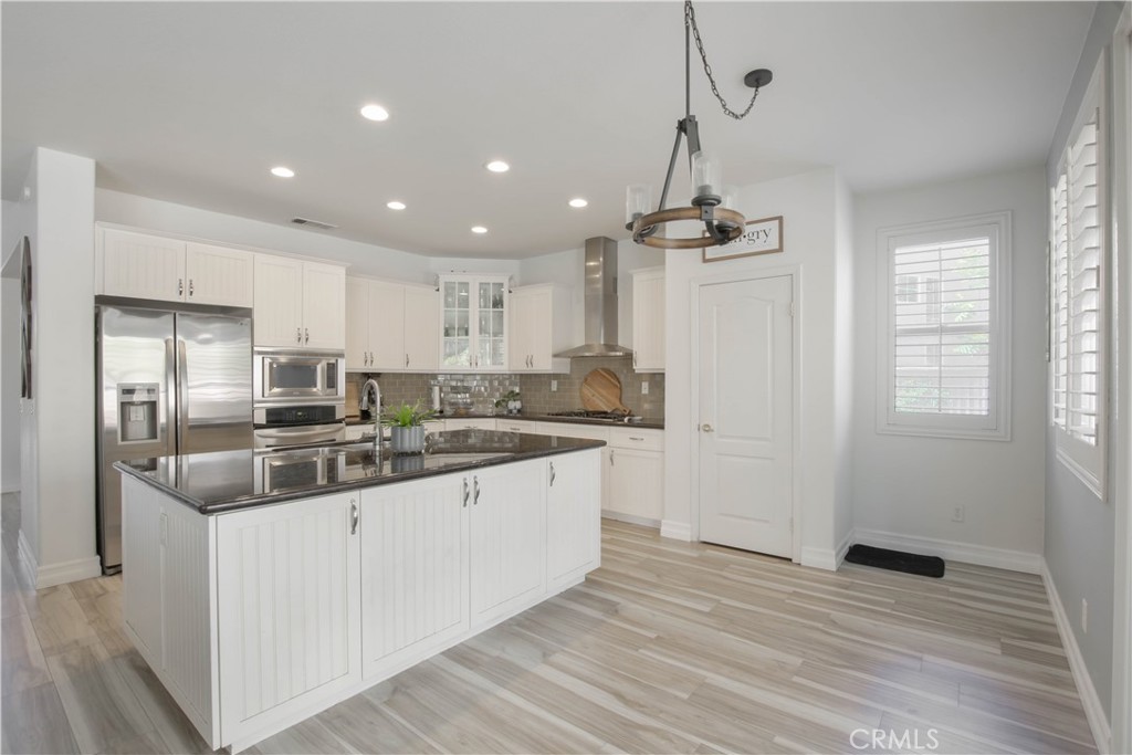 41157 Arron Court