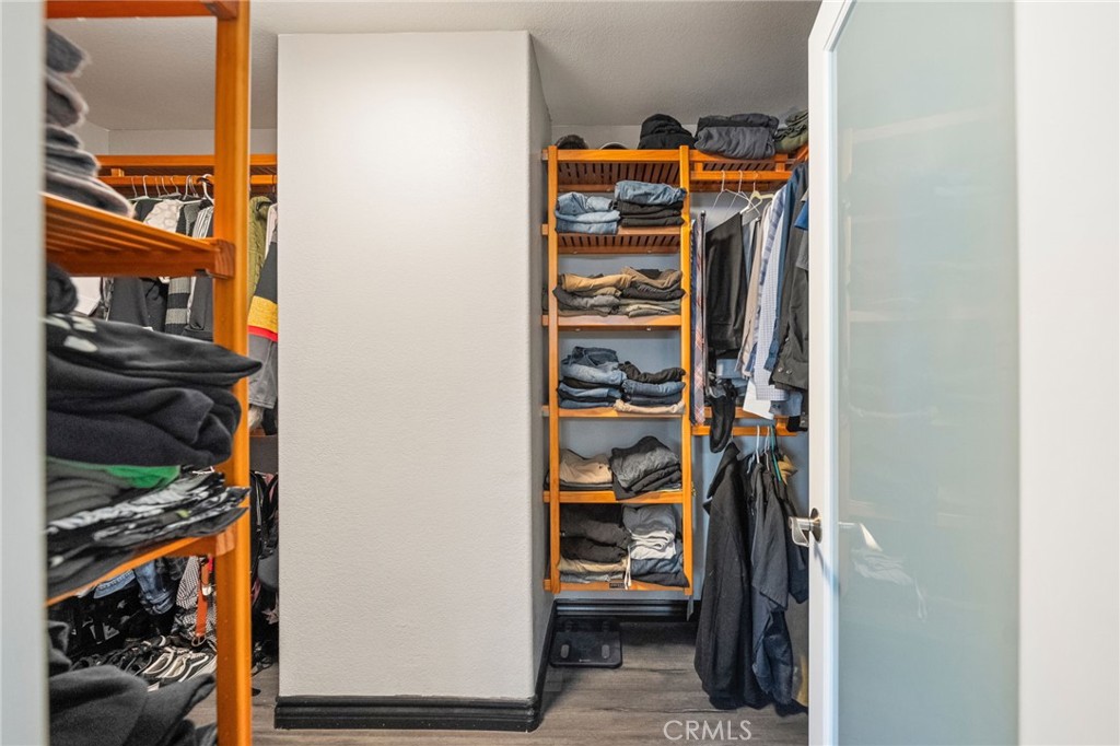 40406 Calle Katerine