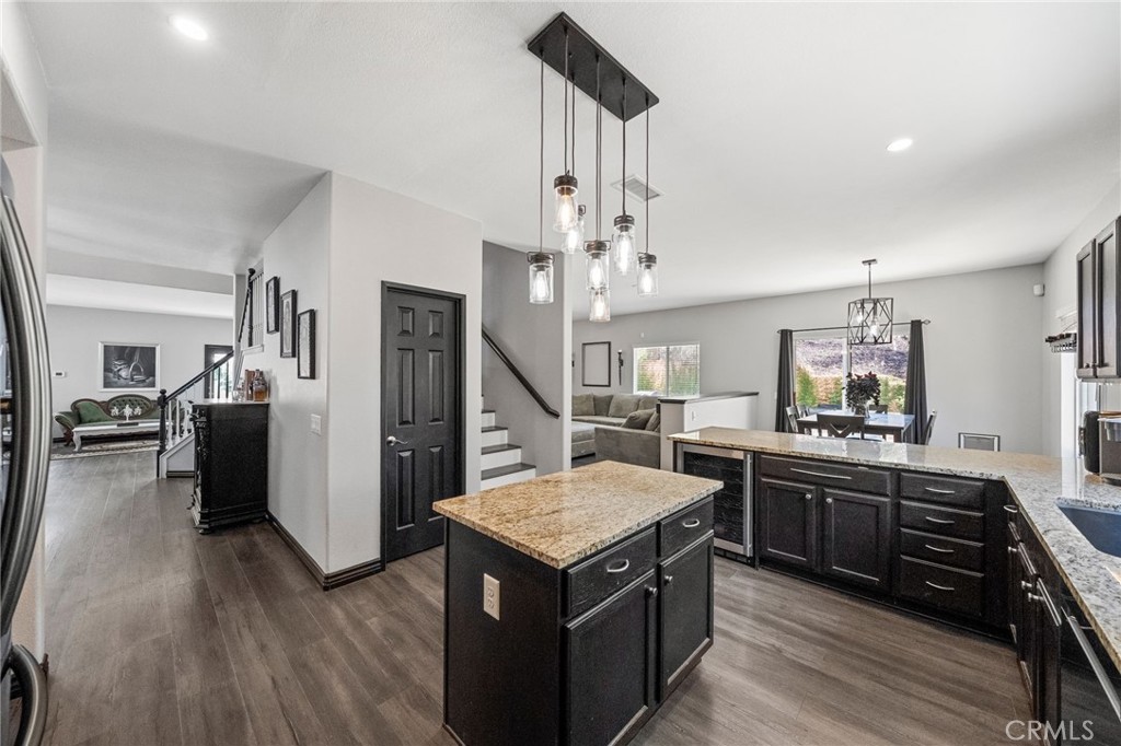 40406 Calle Katerine