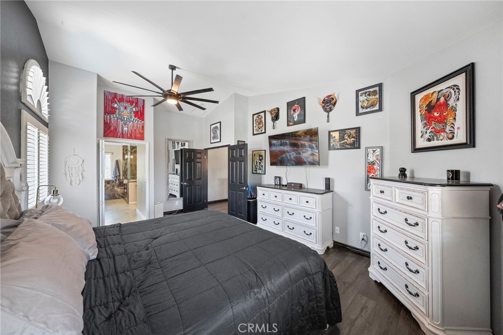 40406 Calle Katerine