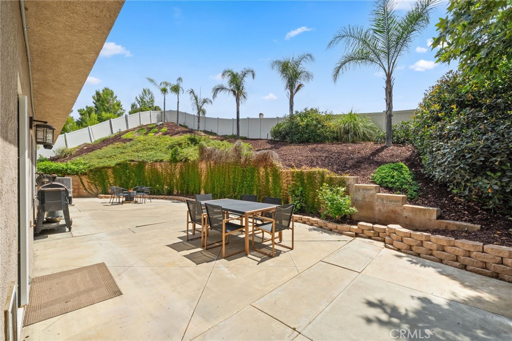 40406 Calle Katerine