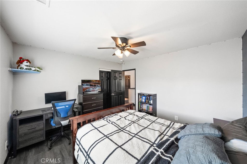 40406 Calle Katerine