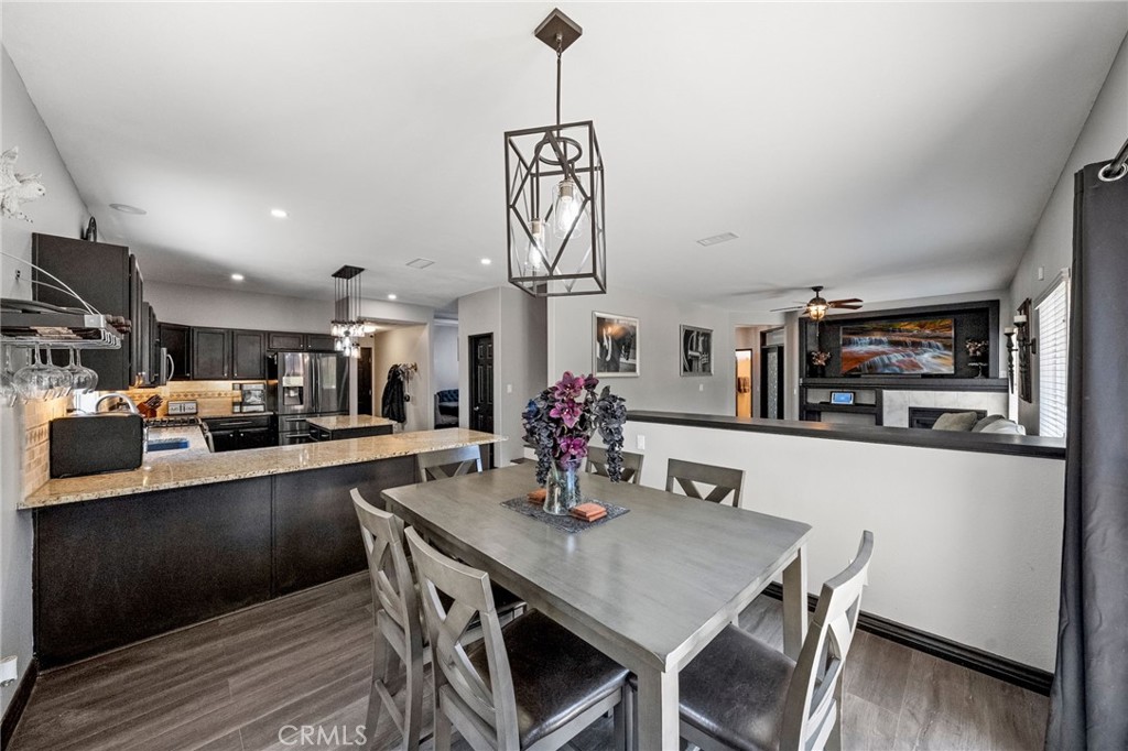 40406 Calle Katerine