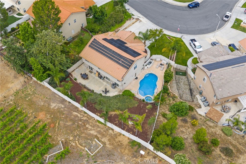 40406 Calle Katerine