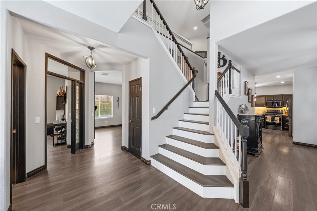 40406 Calle Katerine