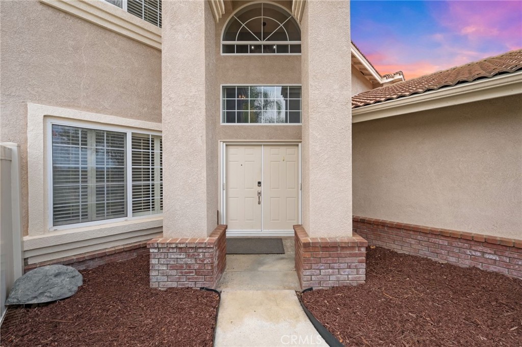 40406 Calle Katerine