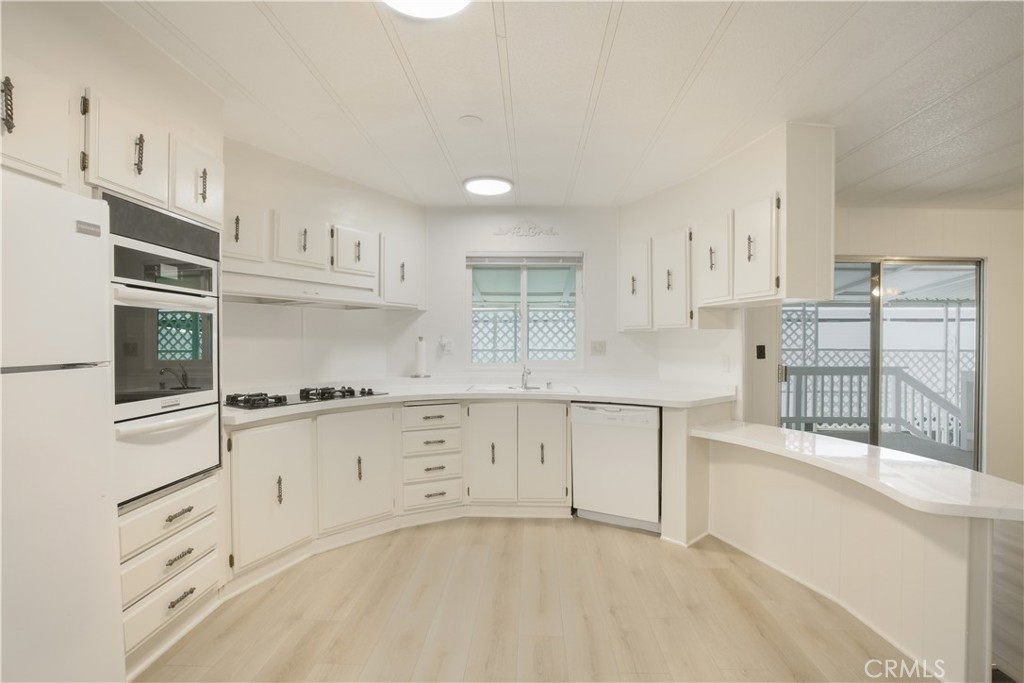 27601 Sun City Boulevard 217