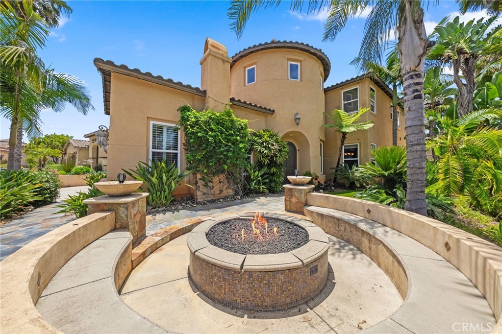 982 Camino Del Arroyo Drive 49