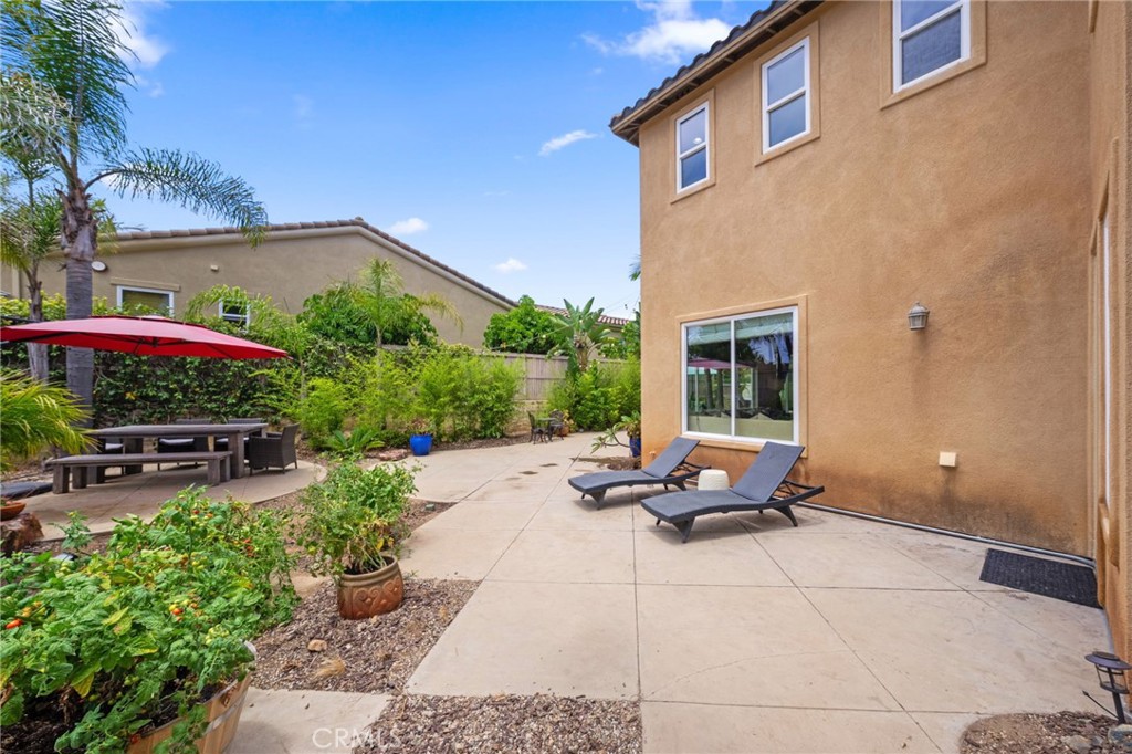 982 Camino Del Arroyo Drive 49