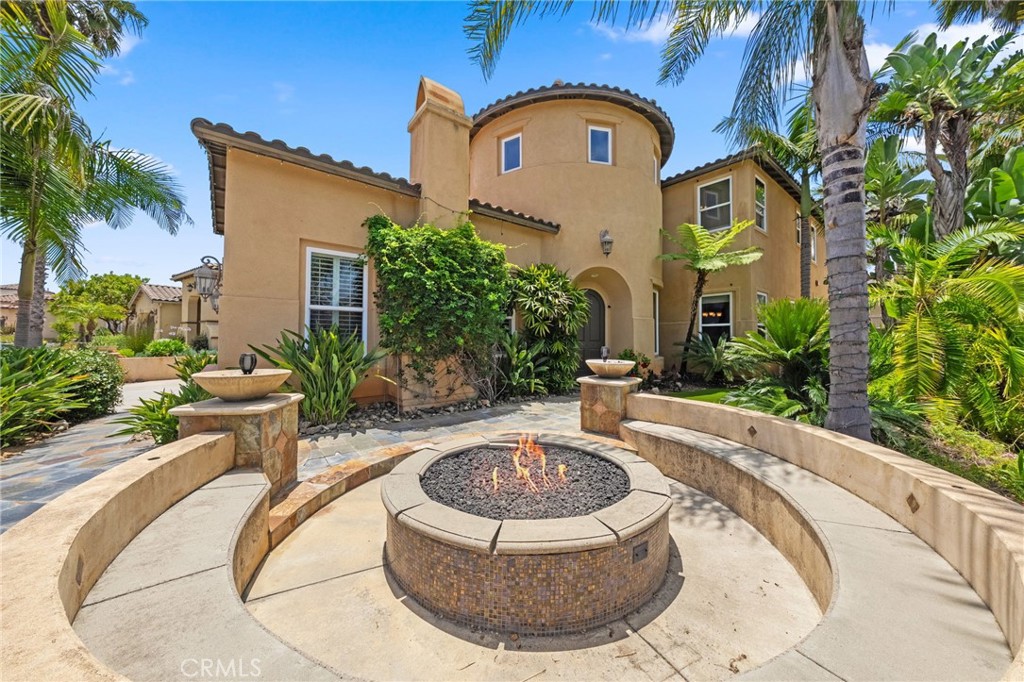 982 Camino Del Arroyo Drive 49