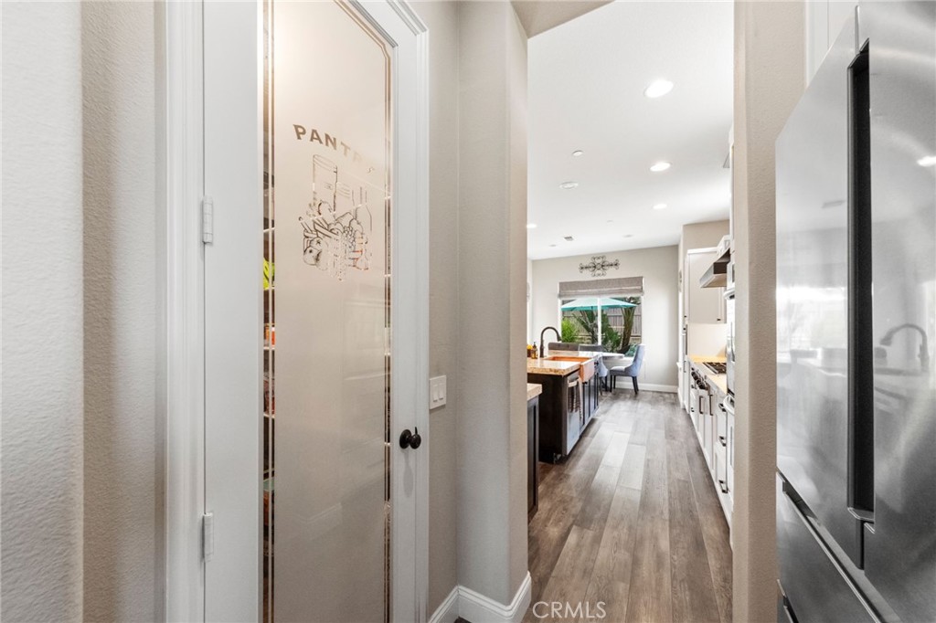982 Camino Del Arroyo Drive 49
