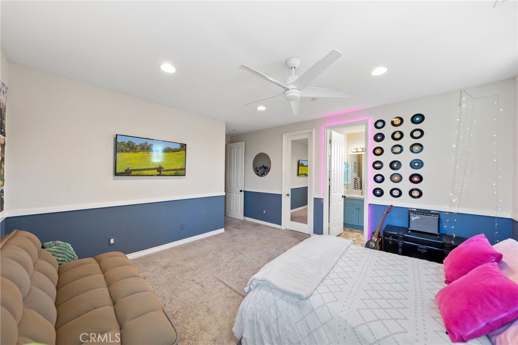 982 Camino Del Arroyo Drive 49