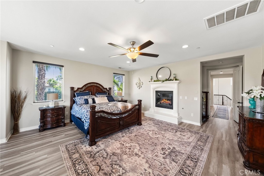 982 Camino Del Arroyo Drive 49
